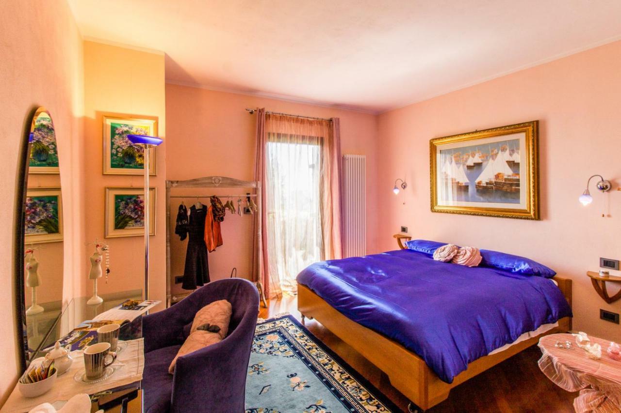 Villa Degli Ulivi B&B Finale Ligure Exterior foto